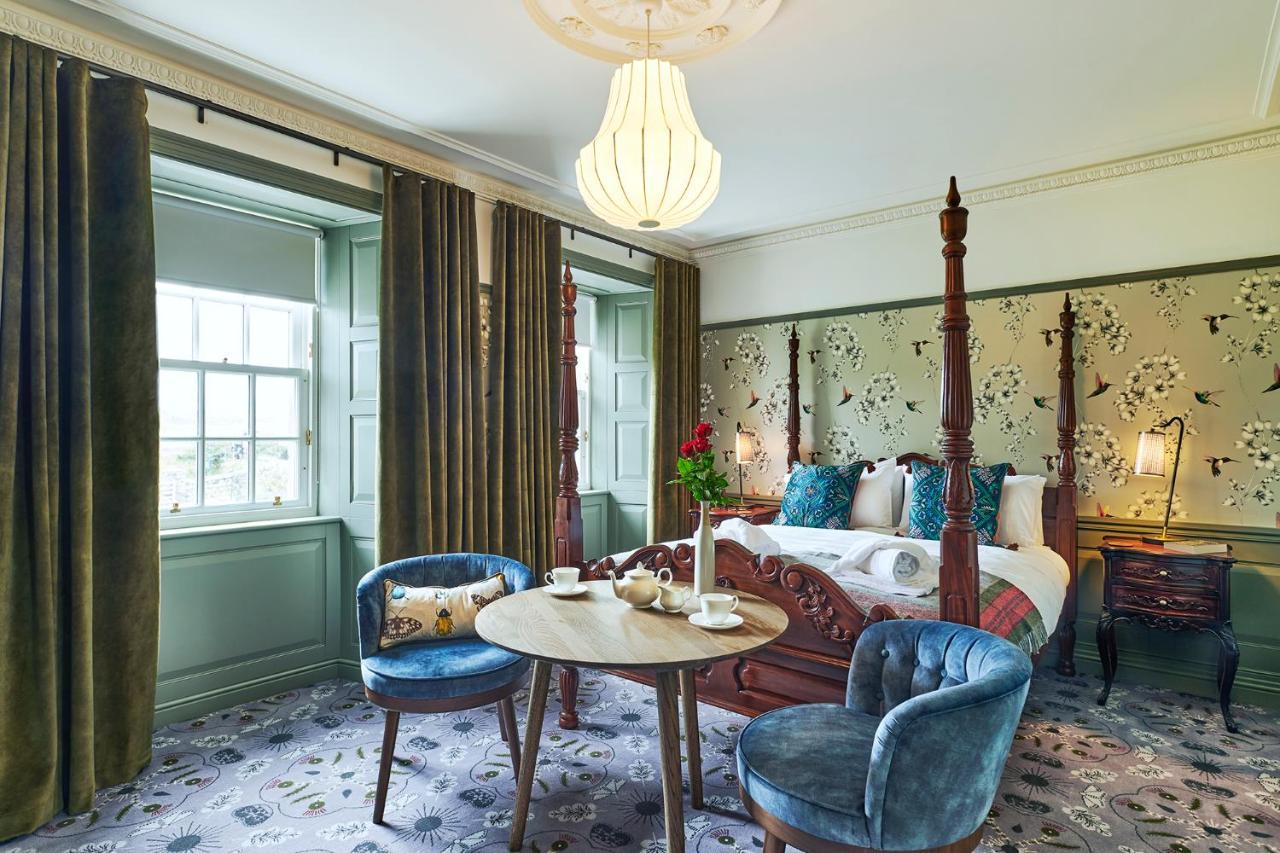 Monkstadt 1745 Restaurant With Rooms بورتري المظهر الخارجي الصورة