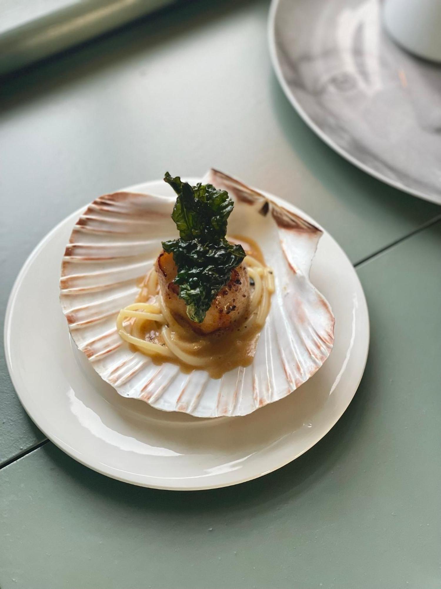 Monkstadt 1745 Restaurant With Rooms بورتري المظهر الخارجي الصورة